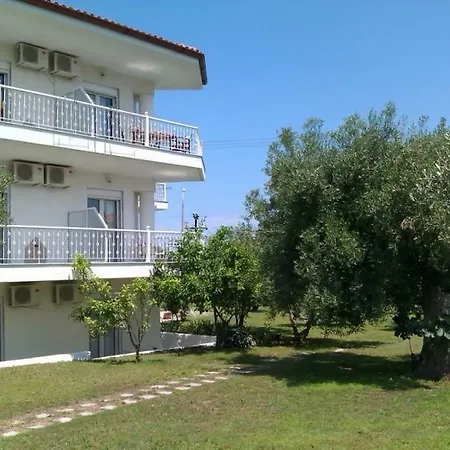 Bella Grecia Aparthotel Hanioti