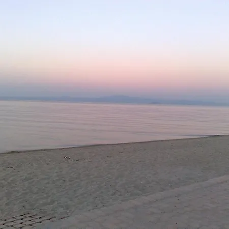 Ξενοδοχείο με διαμερίσματα Bella Grecia